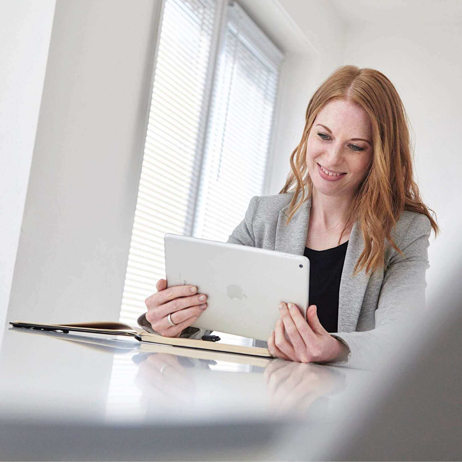 Rasmus Schübel Fotograf Münster Elementartraining Foto visuelles Branding professionelles Team Portrait Coaches natürlich