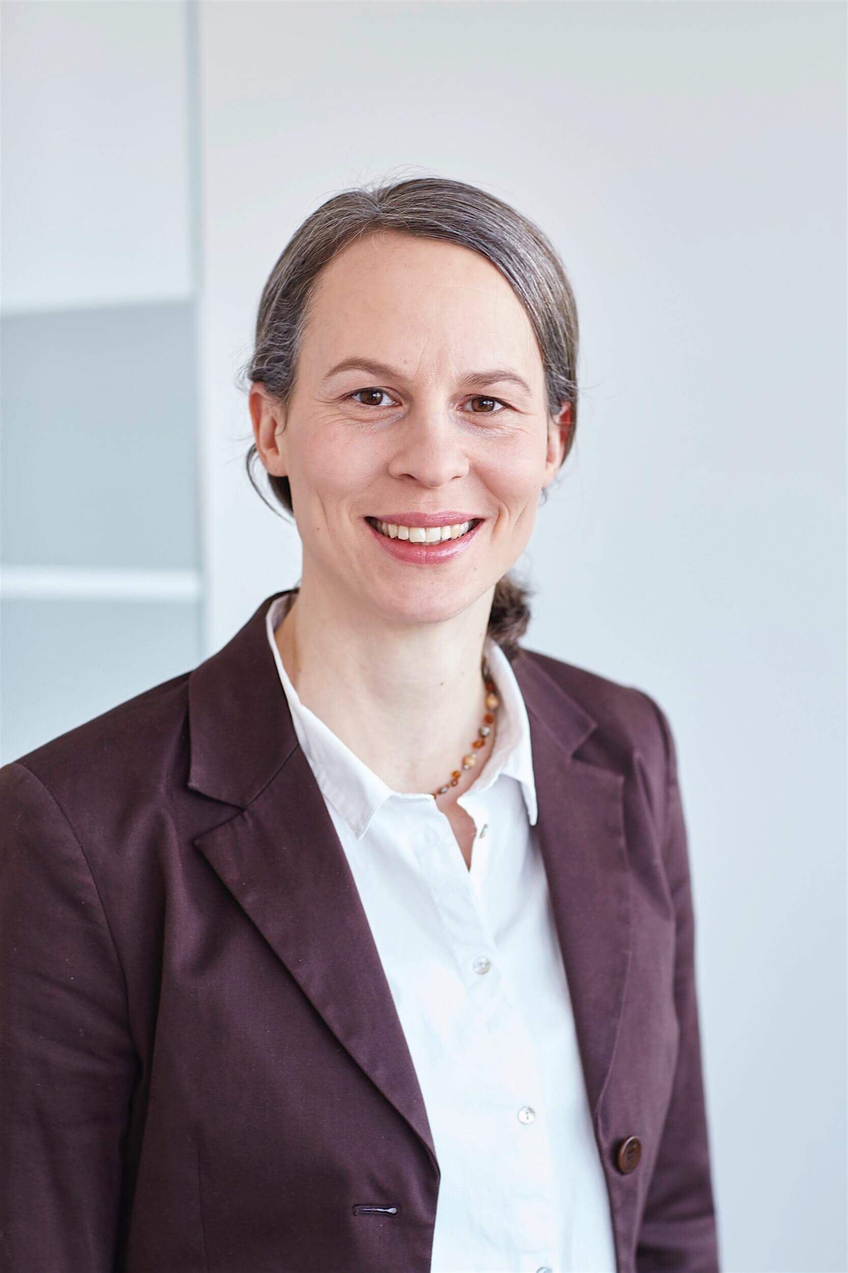 Rasmus Schübel Fotograf Münster Colosseum Dental Branding professionelles Portrait Zahnarztpraxis Team natürlich