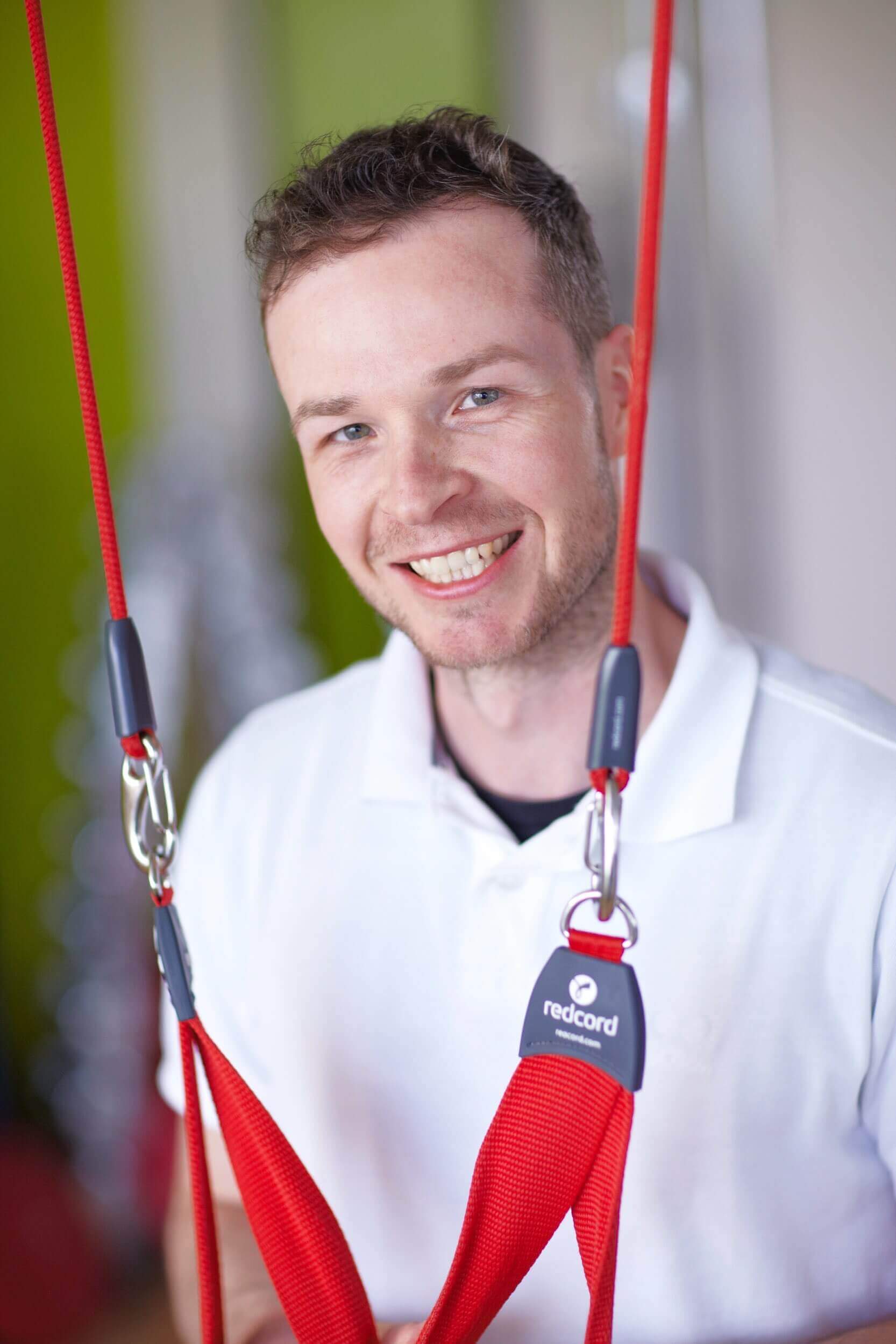 Rasmus Schübel Fotograf Münster Gaby Montag Physiotherapie Video authentisches Business Portrait Therapeutin herzlich