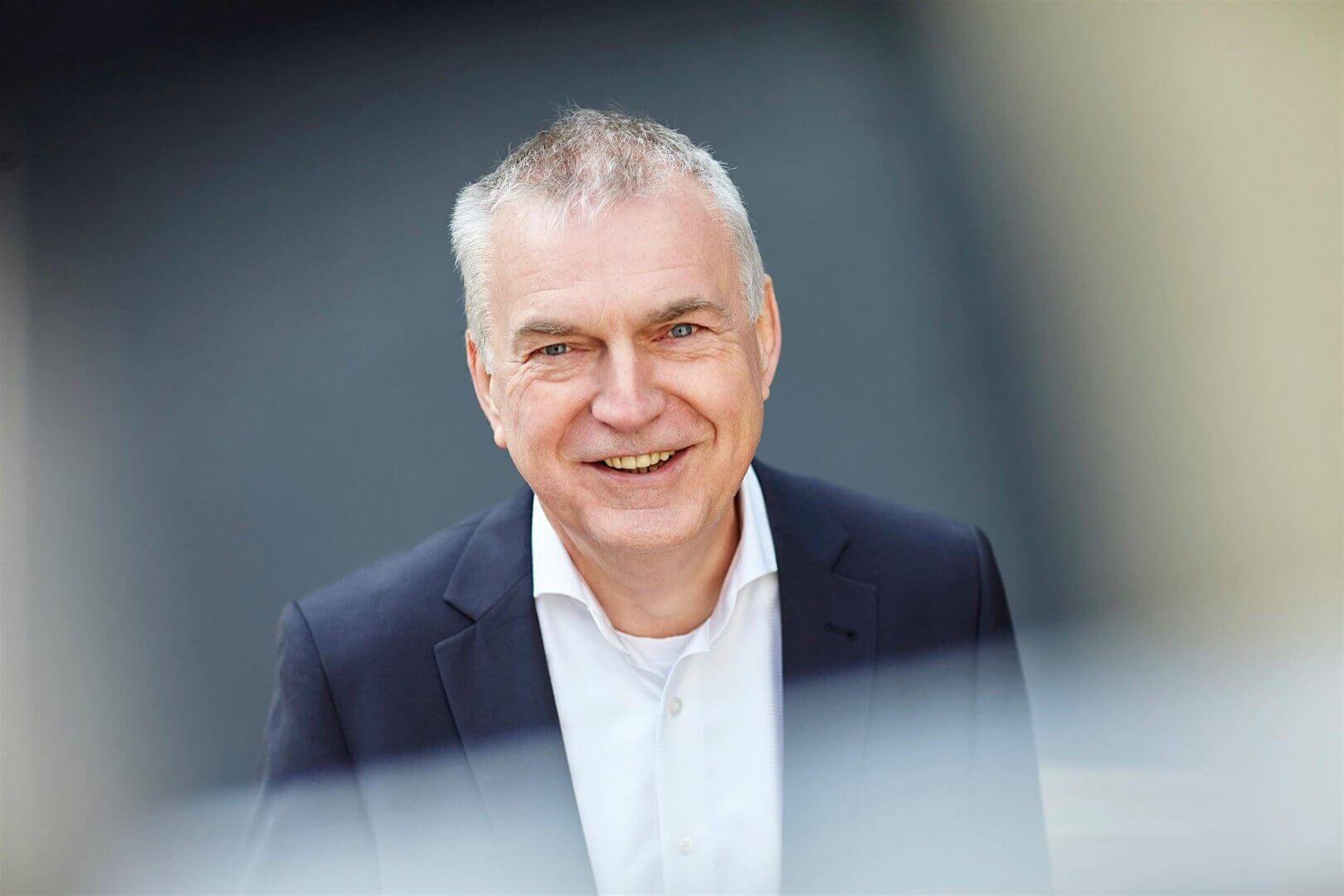 Rasmus Schübel Fotograf Münster Steimel Logistik Website Branding professionelles Business Portrait Geschäftsführer Rheine