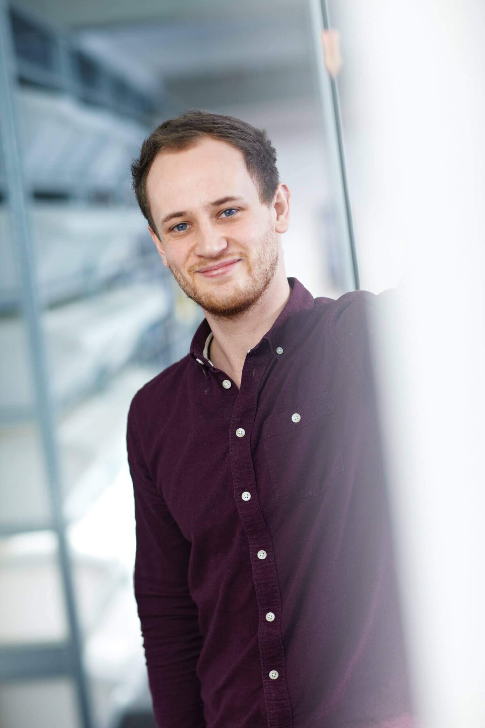 Rasmus Schübel Fotograf Münster Cyclos Werbeagentur Foto Video Marke authentisches Portrait Kreativagentur kompetent natürlich