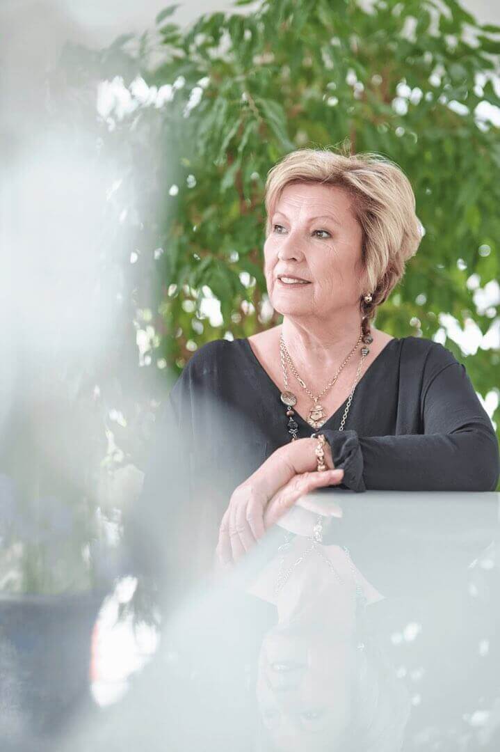 Rasmus Schübel Fotograf Münster Evelyne Marchiante Aarau Aargau Schweiz Branding professionelles Portrait Coach warmherzig authentisch