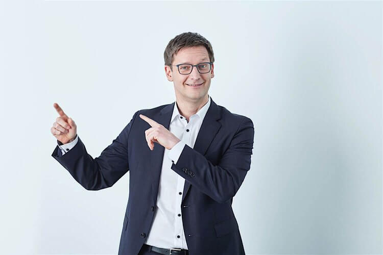 Rasmus Schübel Fotograf Münster Marke Portrait Berater freundlich kompetent natürlich