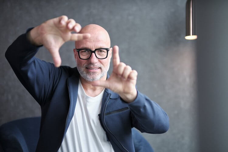 Rasmus Schübel Fotograf Münster Marke Portrait Coach Trainer authentisch freundlich