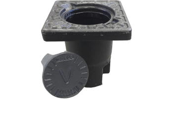 Gatedeksel med lokk firkantet