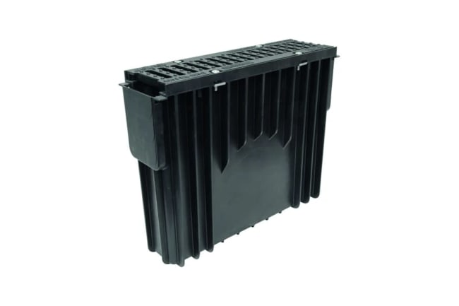Sandfanger med PP-kant og rist i duktiljern C250