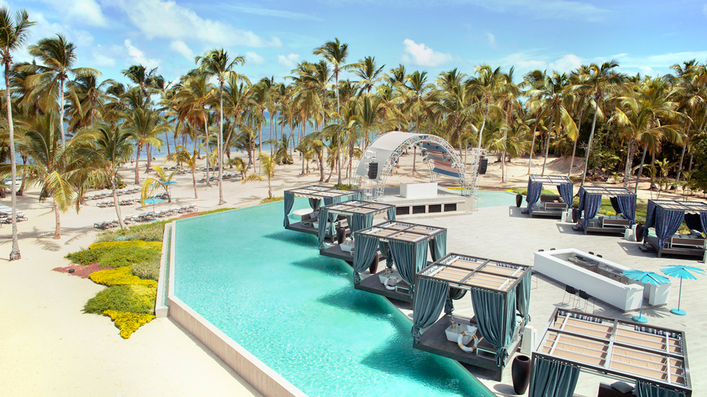 Pearl Beach Club