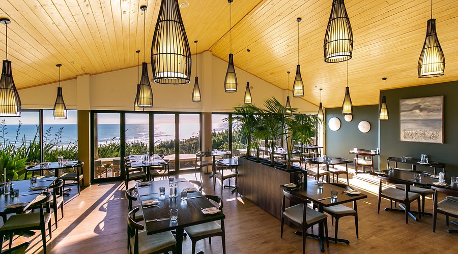 Castaways Bistro