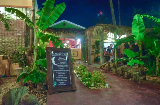 AmaLuna Vegan Restaurant & Lab