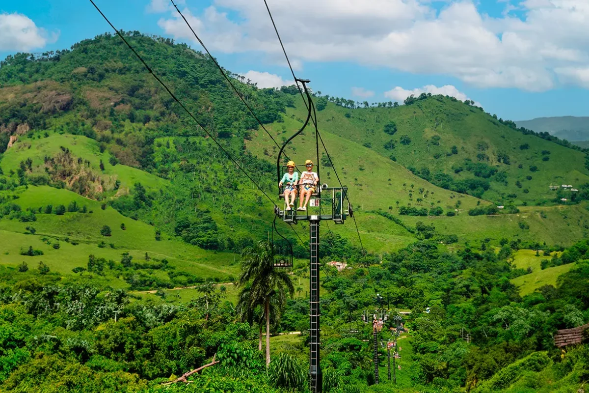 La Hacienda Park 7-in-1