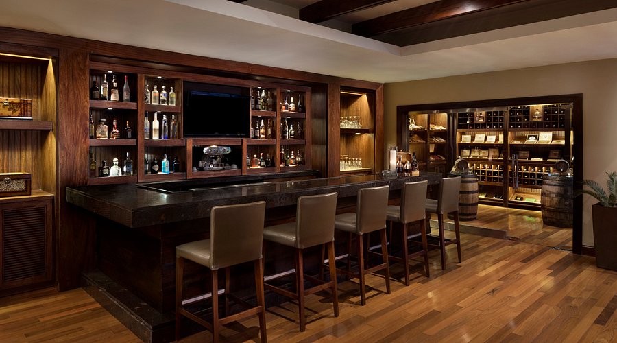 Don Queco Cigar Bar