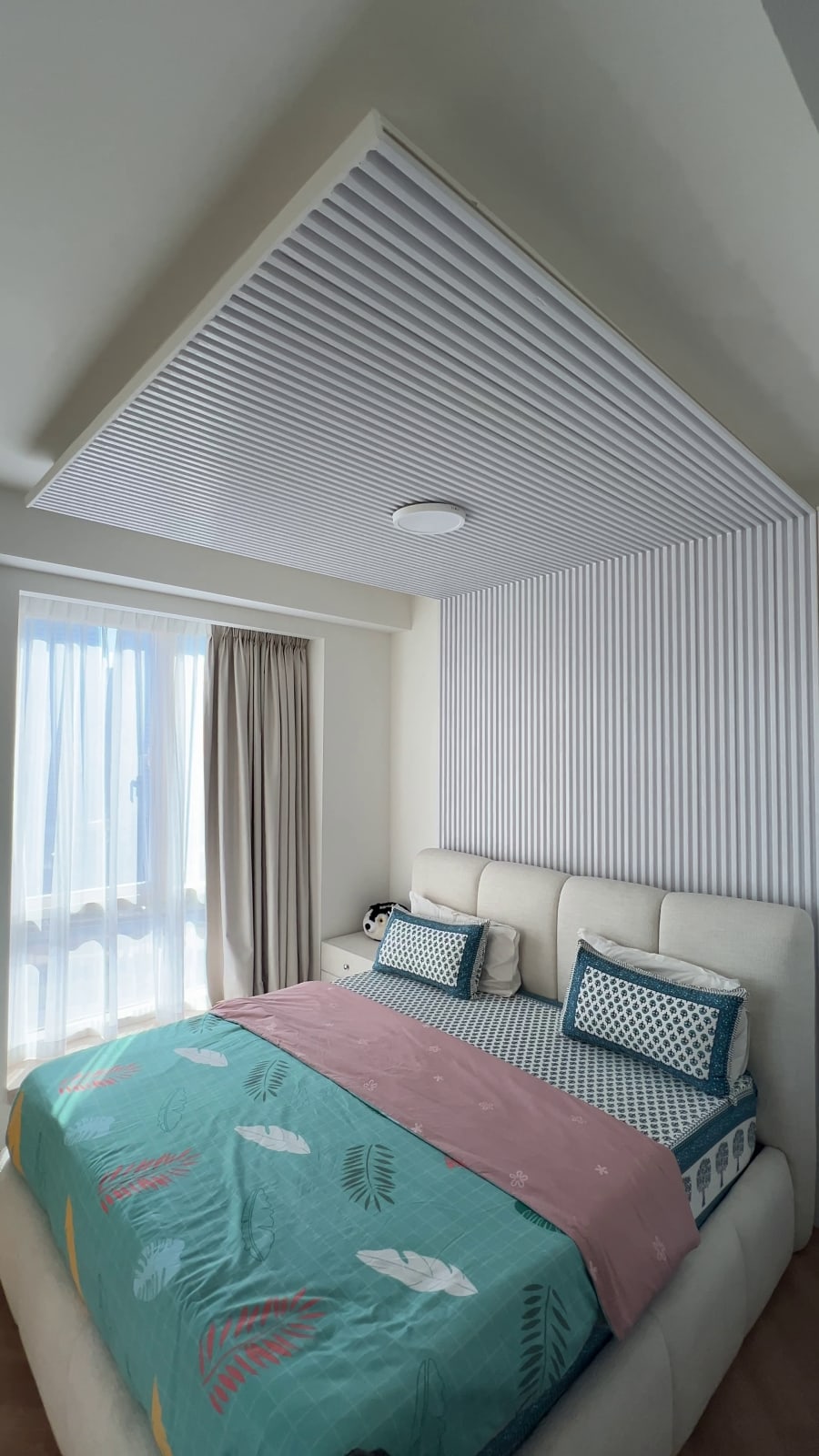 Dubai Marina Apartment Turnkey Renovation finished interior detail 8