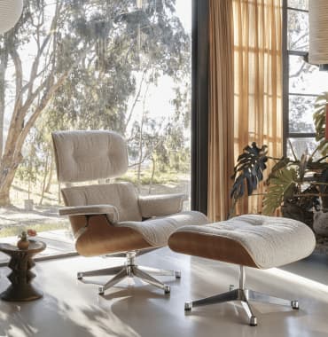 Item - Fauteuil Lounge Chair & Ottoman 