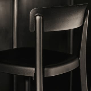 carroussel-thumbnail-2