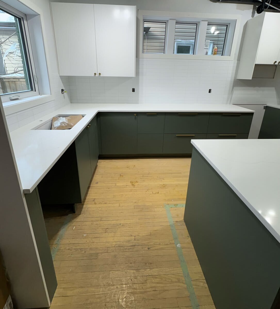 Modern kitchen installation