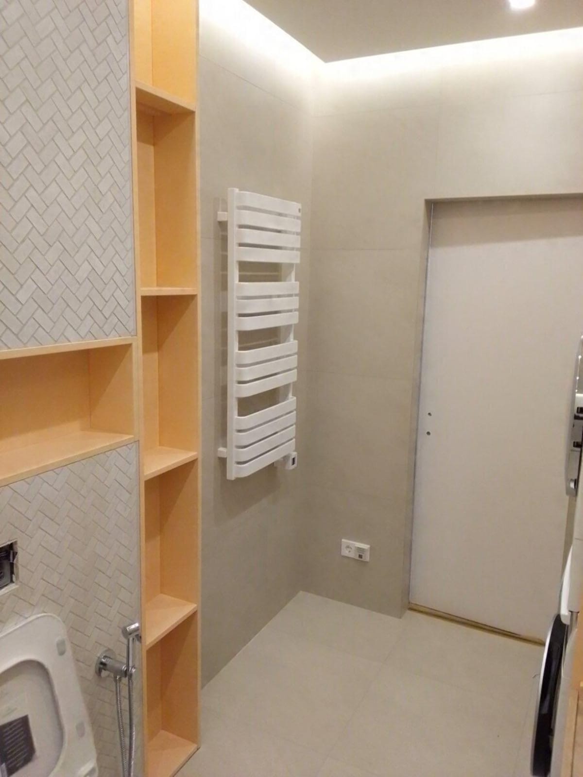 Walk-in shower