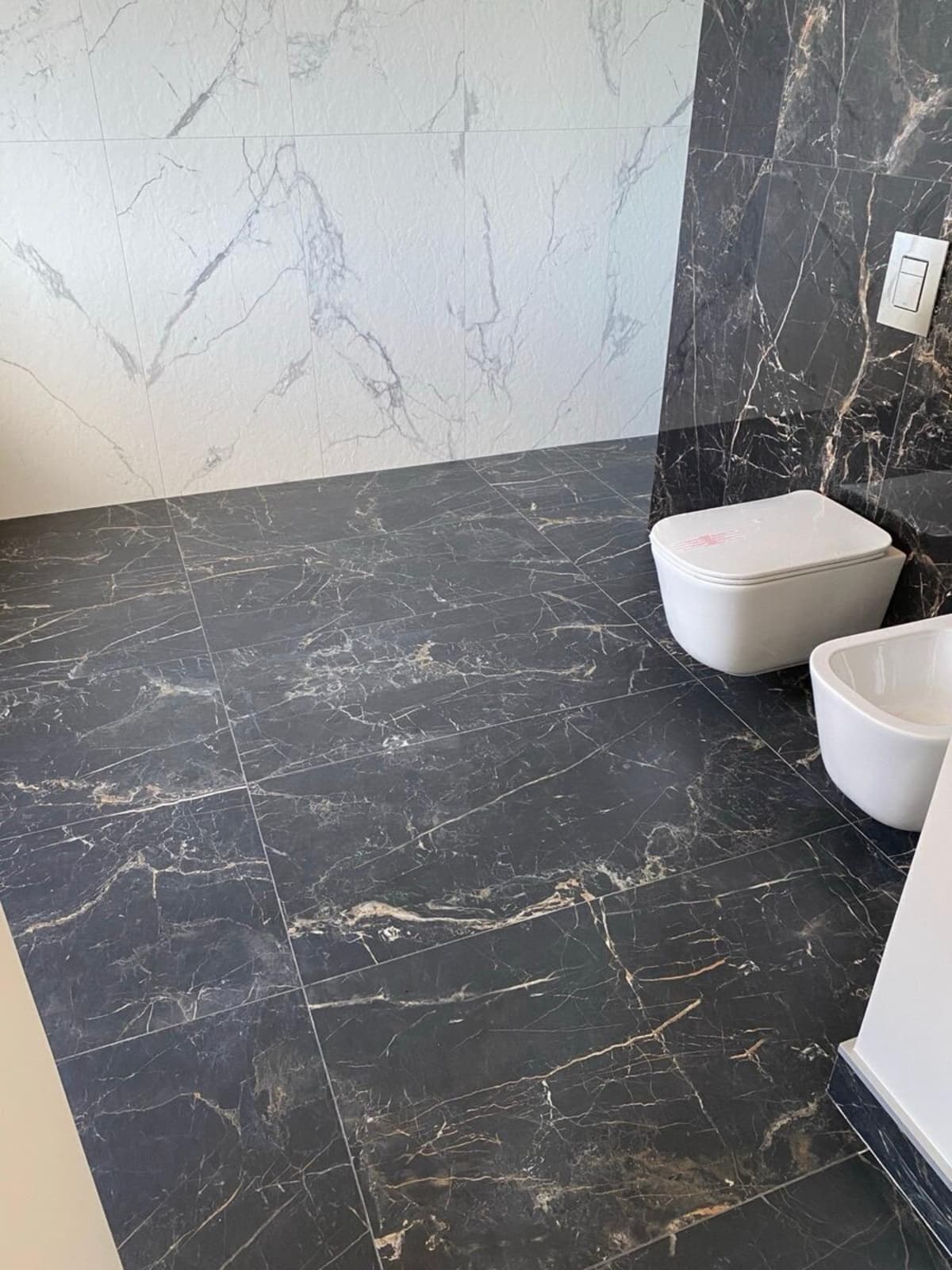 Bathroom floor tile