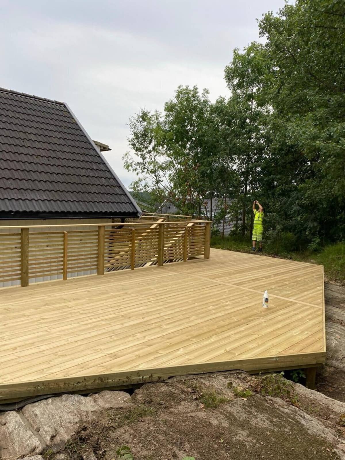 Custom deck