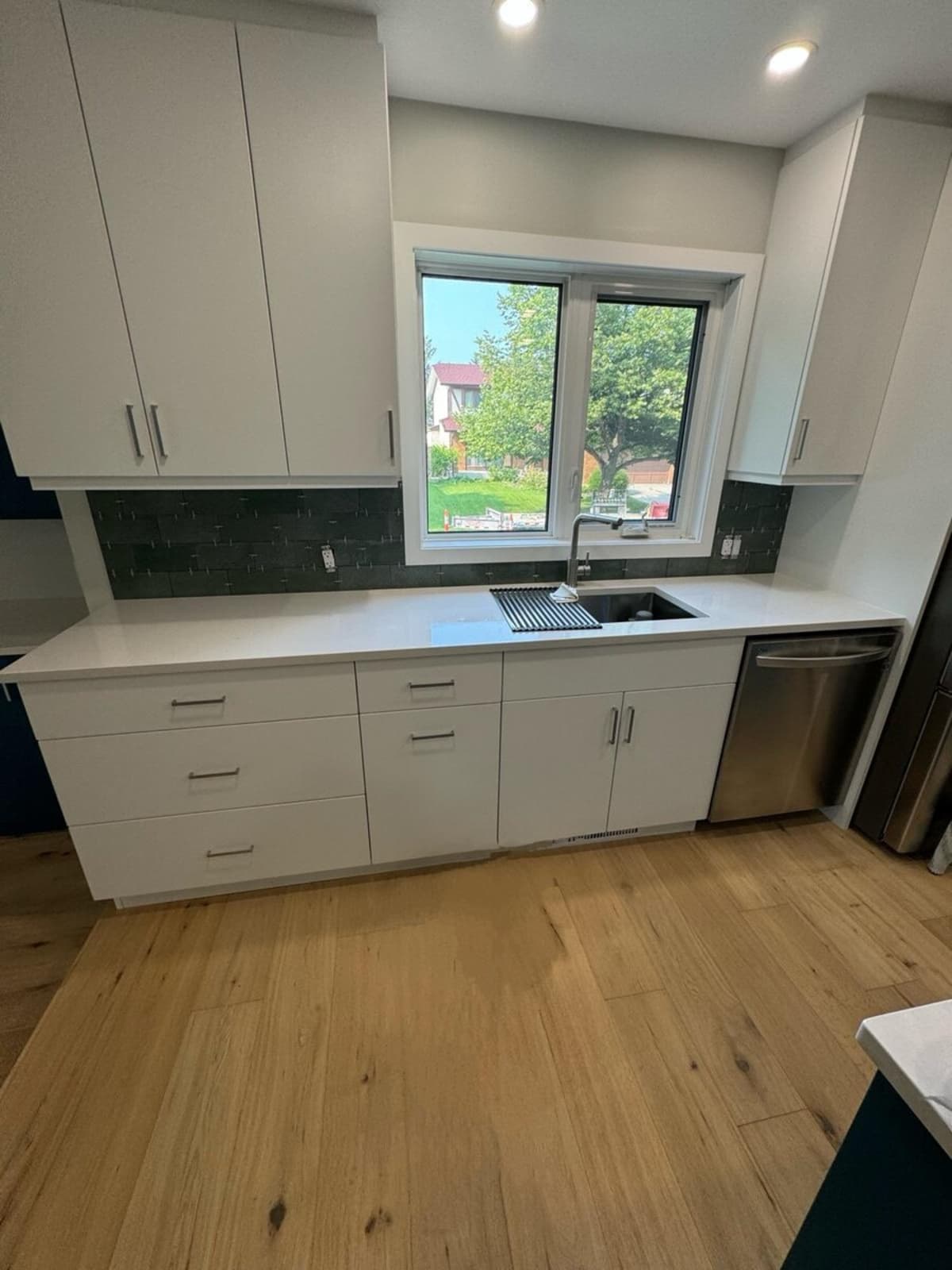 Kitchen renovation with quartz countertops