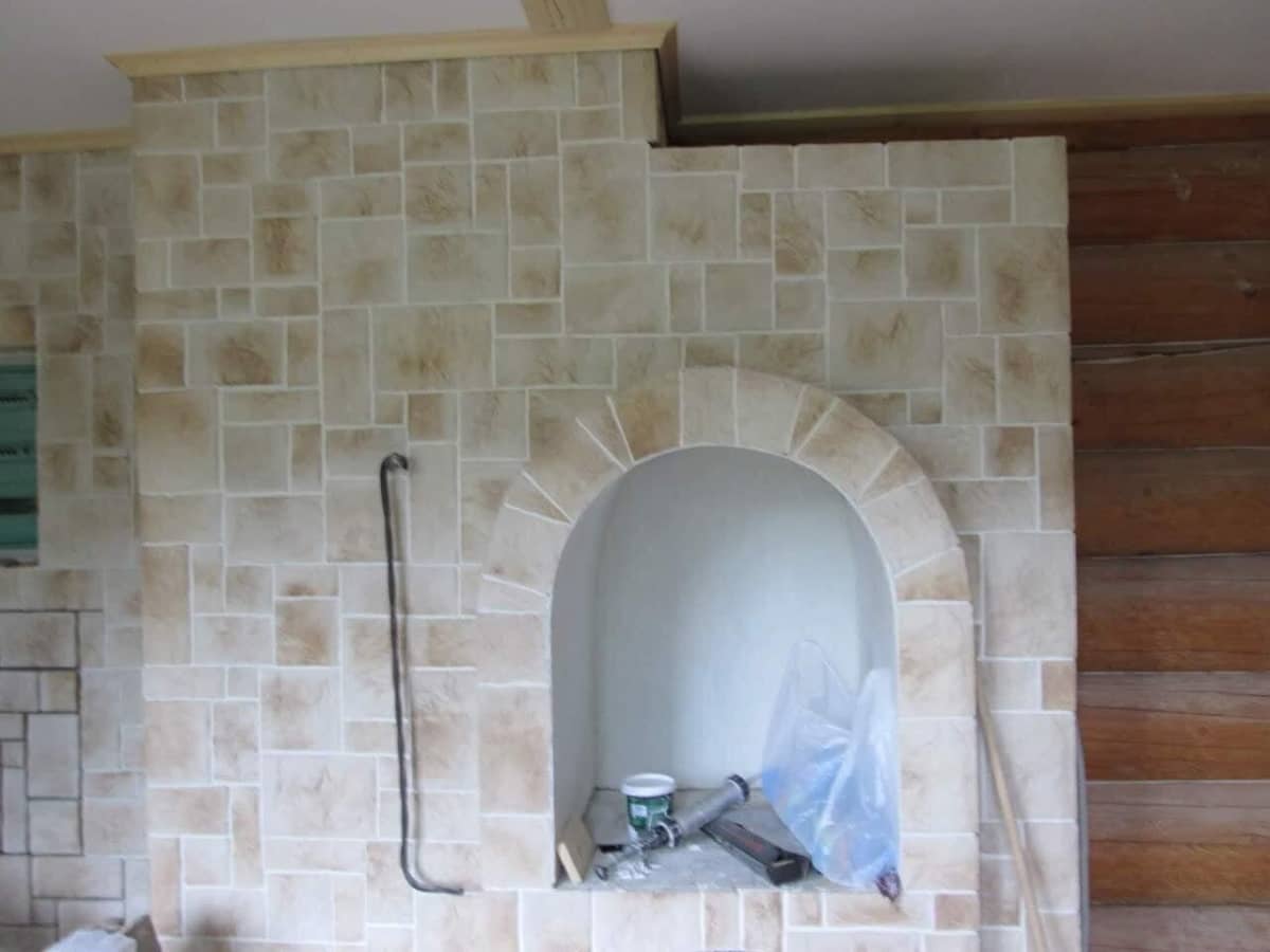 Floor tile