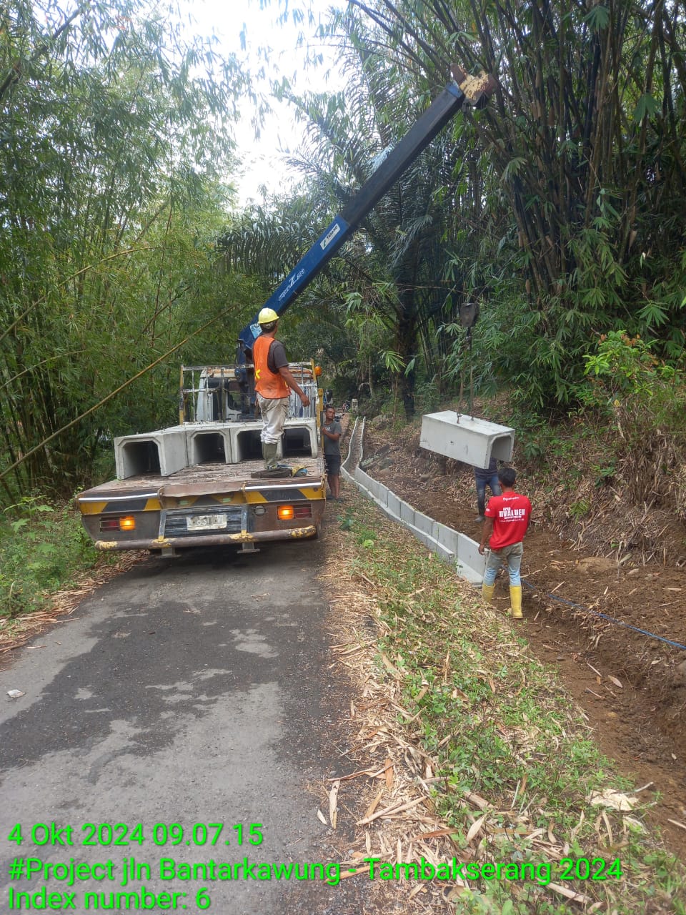 Rehabilitasi Jalan Poros Bantarkawung - Tambakserang
