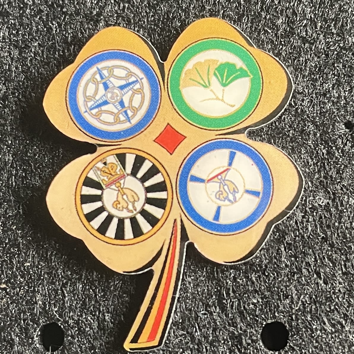 4C1V klaver