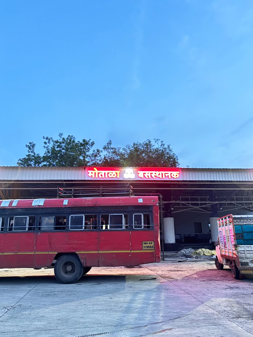 Motala Bus Stand - ACP + RED LED Letters