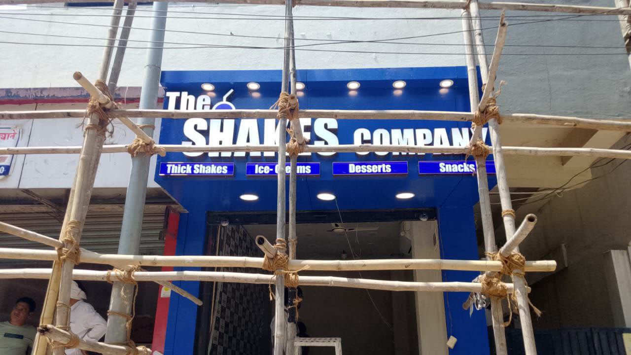 THE SHAKES COMPANY - Blue ACP + Acrylic LED Leters project image 2