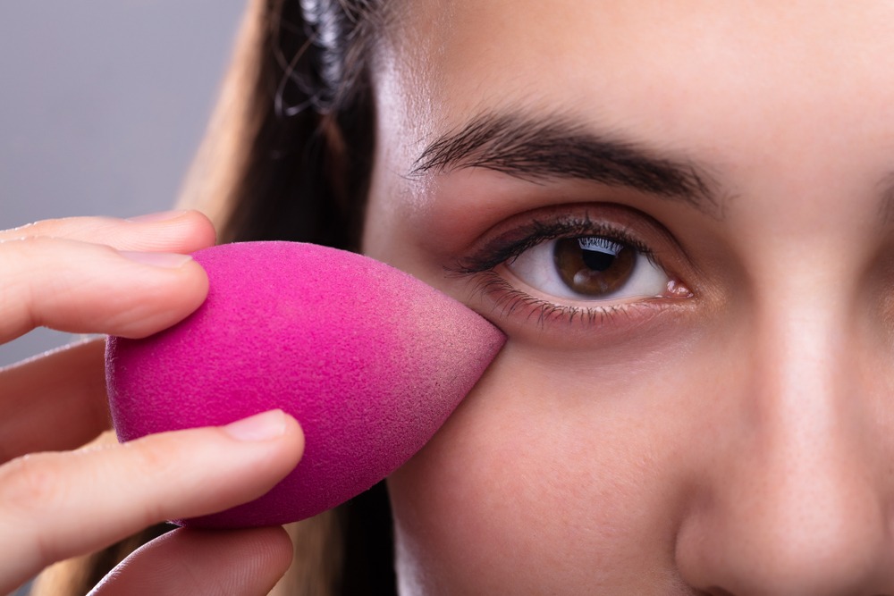 Produk Makeup untuk Wisuda