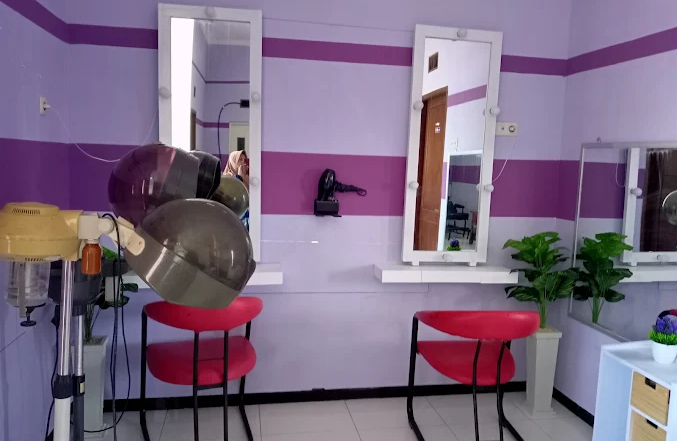 Salon Muslimah di Malang