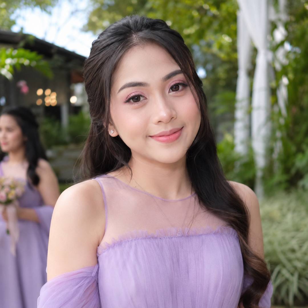 makeup bridesmaid natural