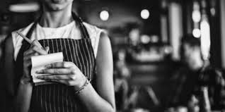 Η Ελλάδα Έγινε «Οικονομία Καφενείου», Αποκαλύπτει Μελέτη του LSE