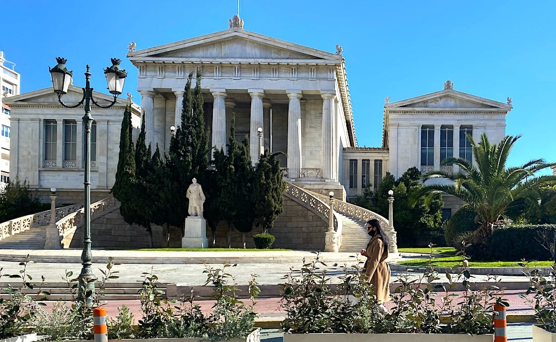 Η Ελλάδα Διαγράφει 280.000 Μακροχρόνιους Φοιτητές από τα Μητρώα