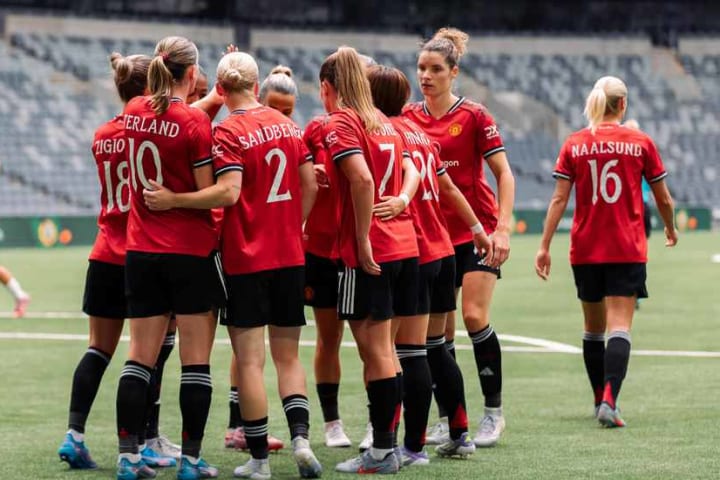 Manchester United 90 Minutes From History as Atlético Arrive in Leigh