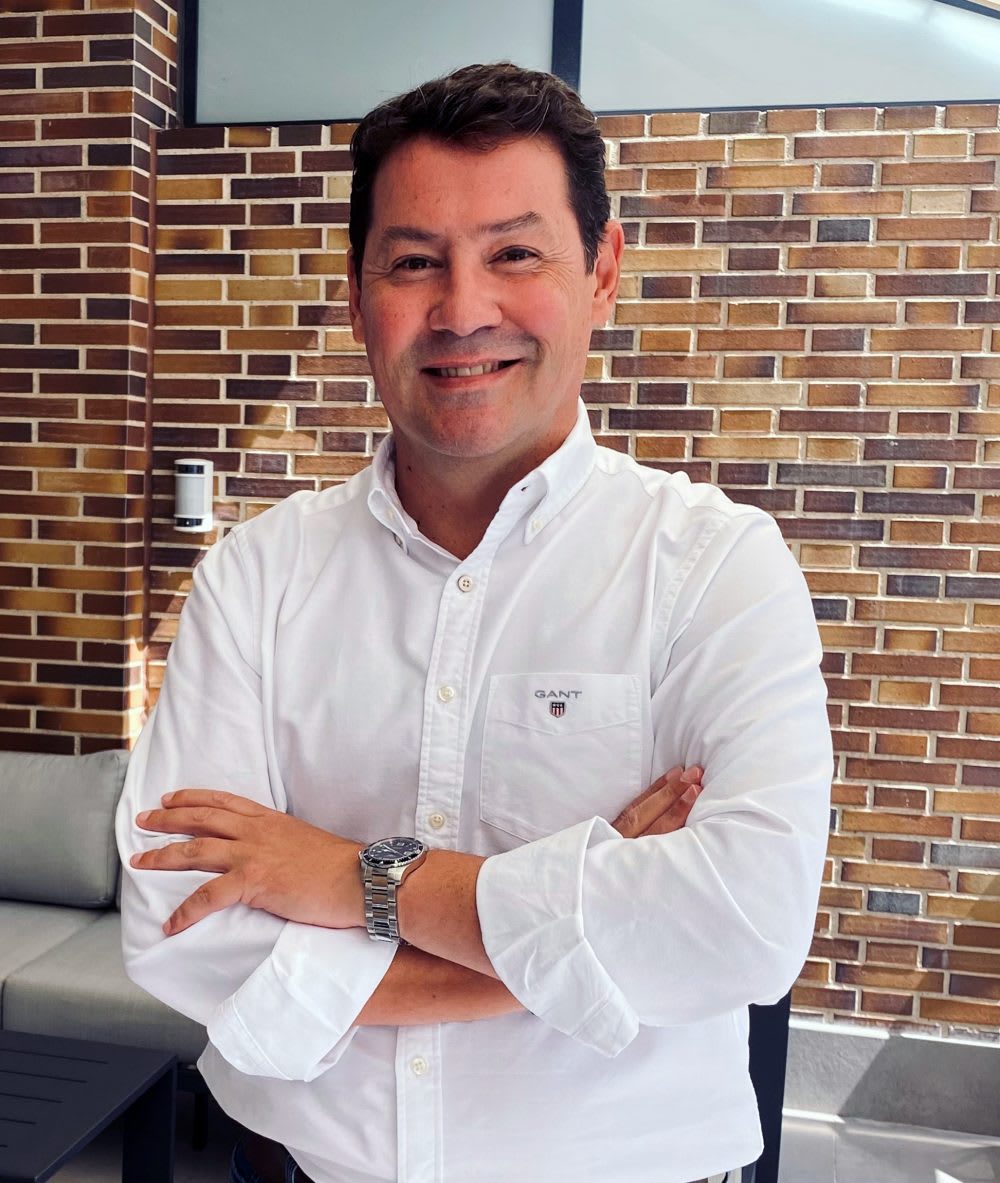 715 ab vista juan ignacio fernandez 1000x1183