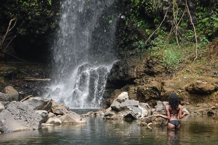 Best Adventure Retreat - 7 Day Wellness, Meditation, & Aqua Yoga Retreat in Hawaii, US