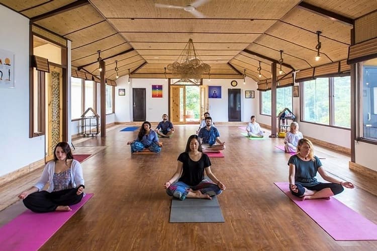 Best Detox Retreat - 6 Day Ayurvedic Cleanse Detox & Yoga Retreat in Rishikesh