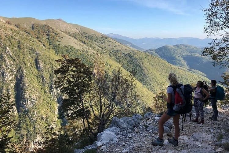 Best Hiking Retreat - 8 Day Yoga Holiday & Overnight Hike, Abruzzi National Park