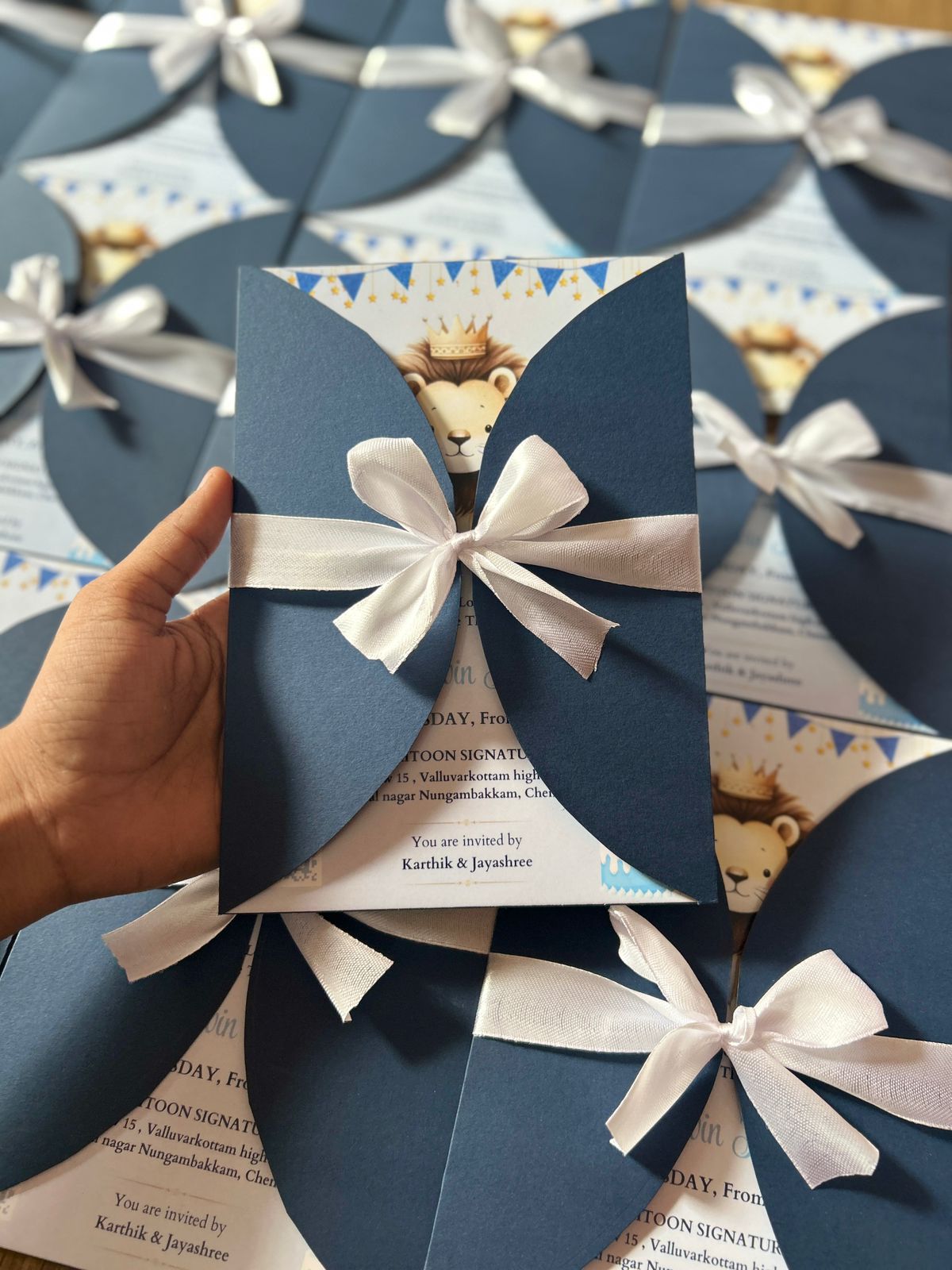 Ribbon Curve Invitation