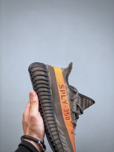 Yeezy Boost 350 V2 Carbon Beluga