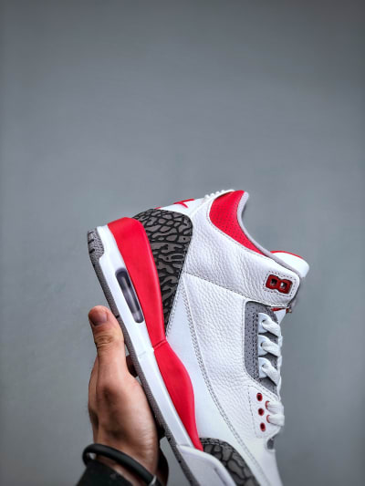 Jordan 3 Rouge Blanc