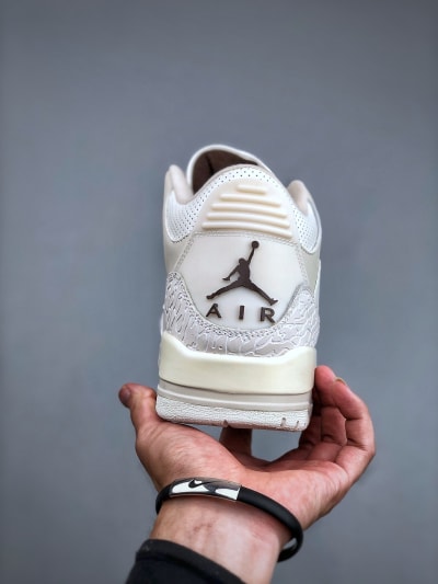 Jordan 3 Retro x Travis Scott "Sail"