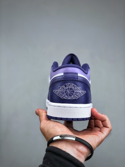 Air Jordan 1 Low Violet