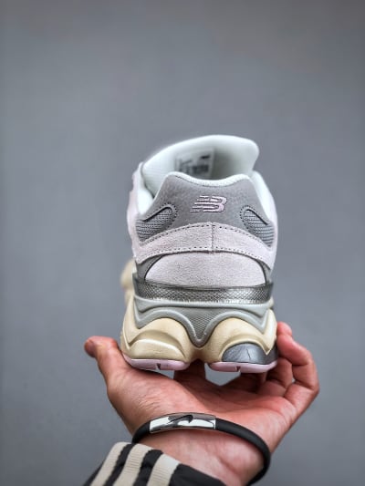 New Balance 9060 gris