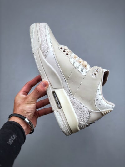 Jordan 3 Retro x Travis Scott "Sail"