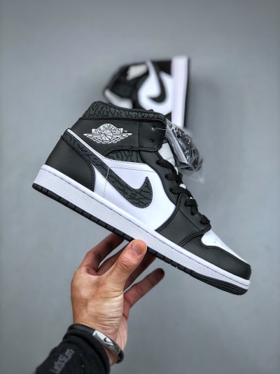 Air Jordan 1 Military black