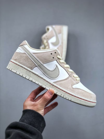 Nike Dunk Beige