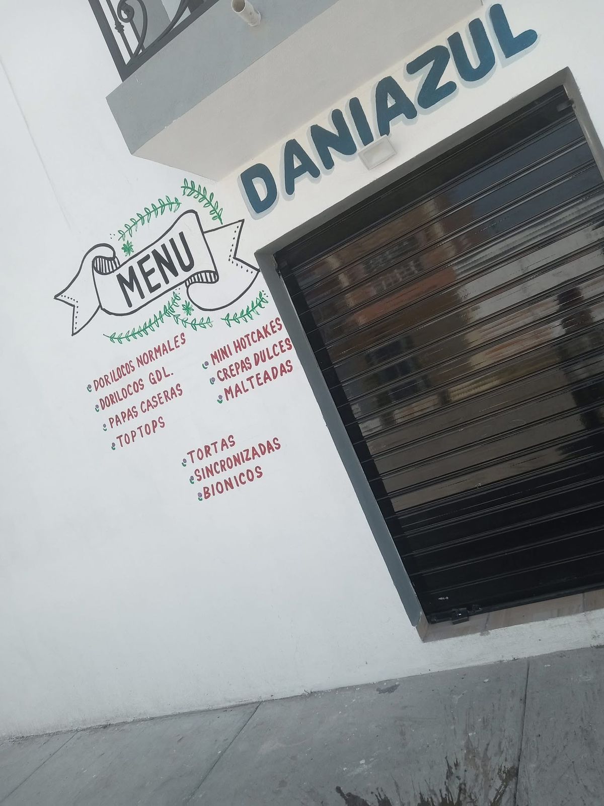 Trabajo de pintura en La Piedad 24