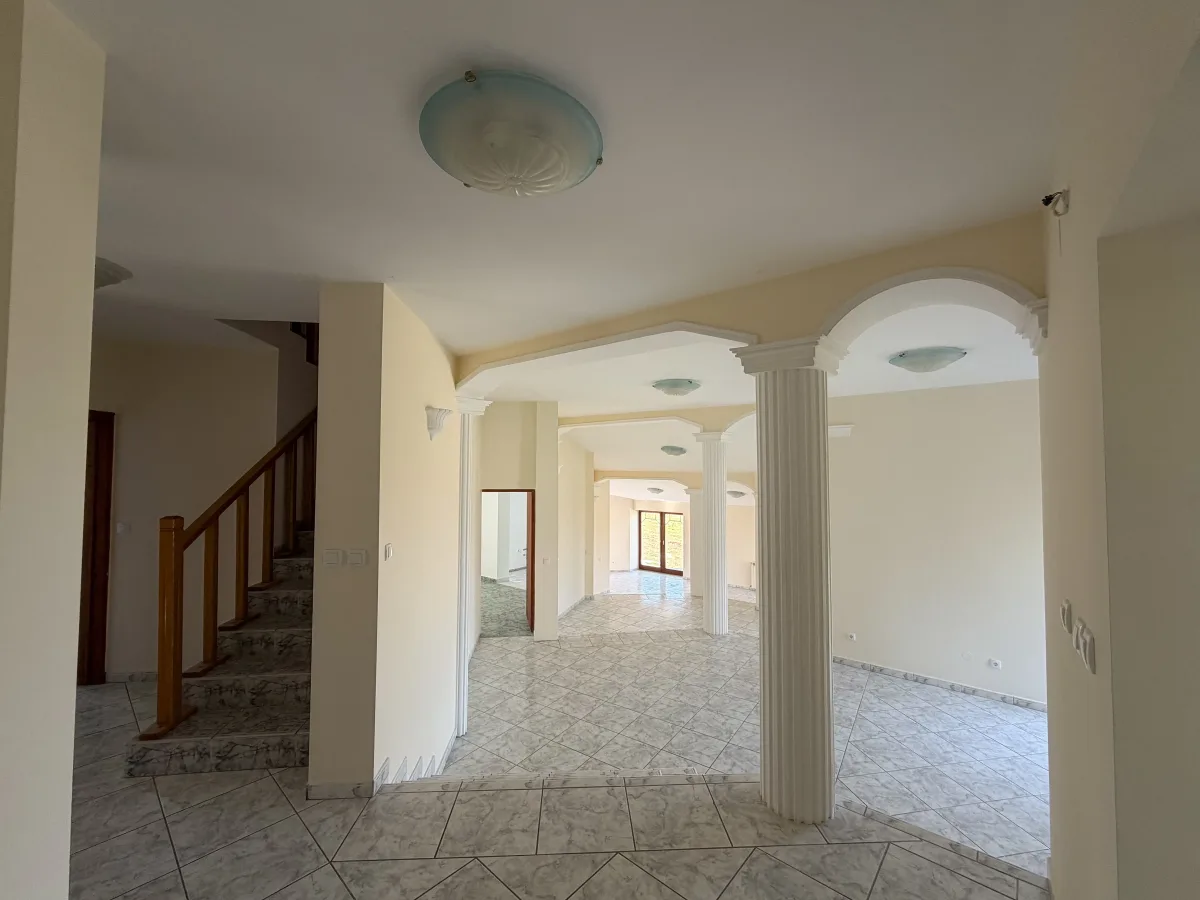 Popovica House - Media 10