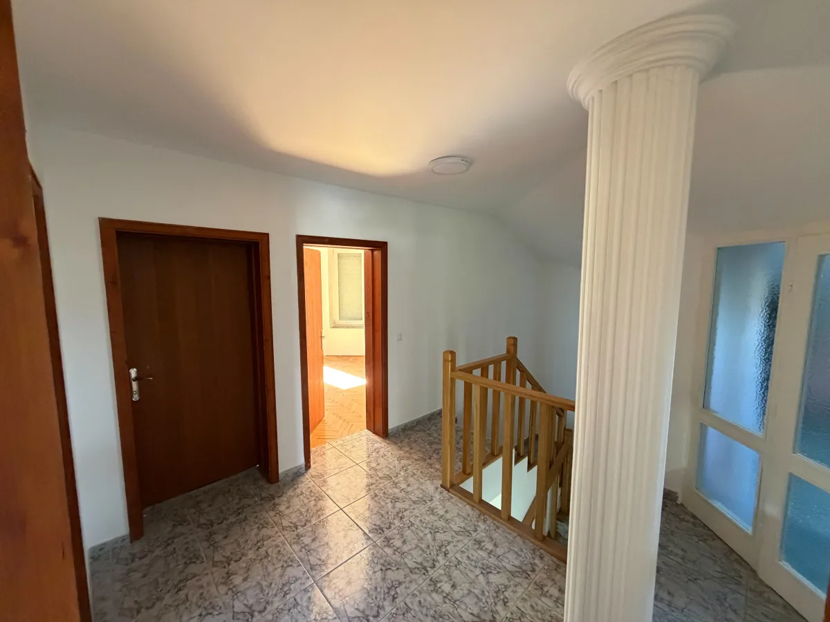 Popovica House - Media 11